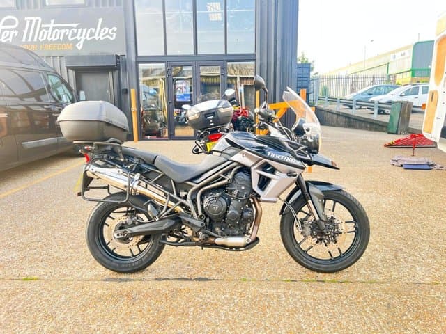 2015 HONDA CBR650F
