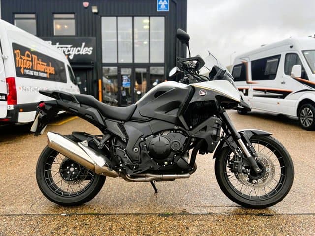2018 Suzuki GSX-S750