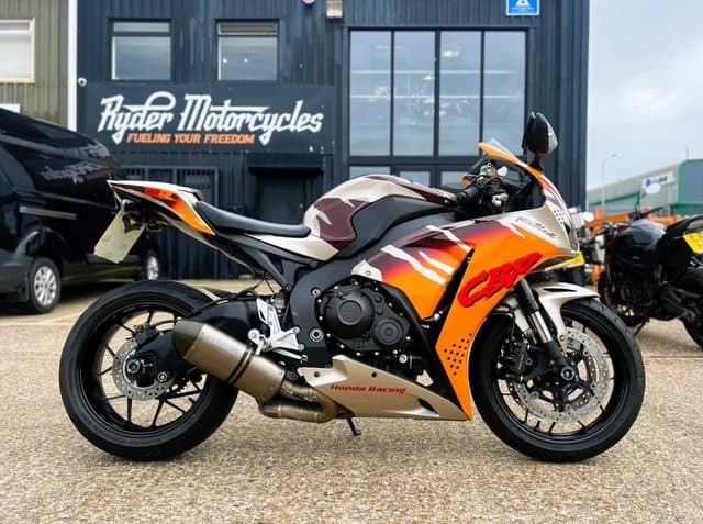 2016 Triumph Tiger 800 XRx