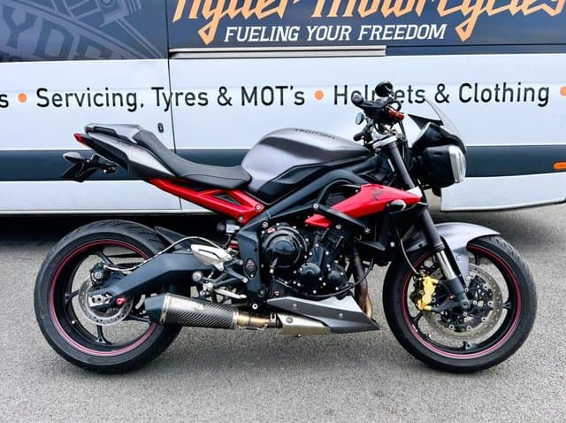 2014 Triumph Explorer XC